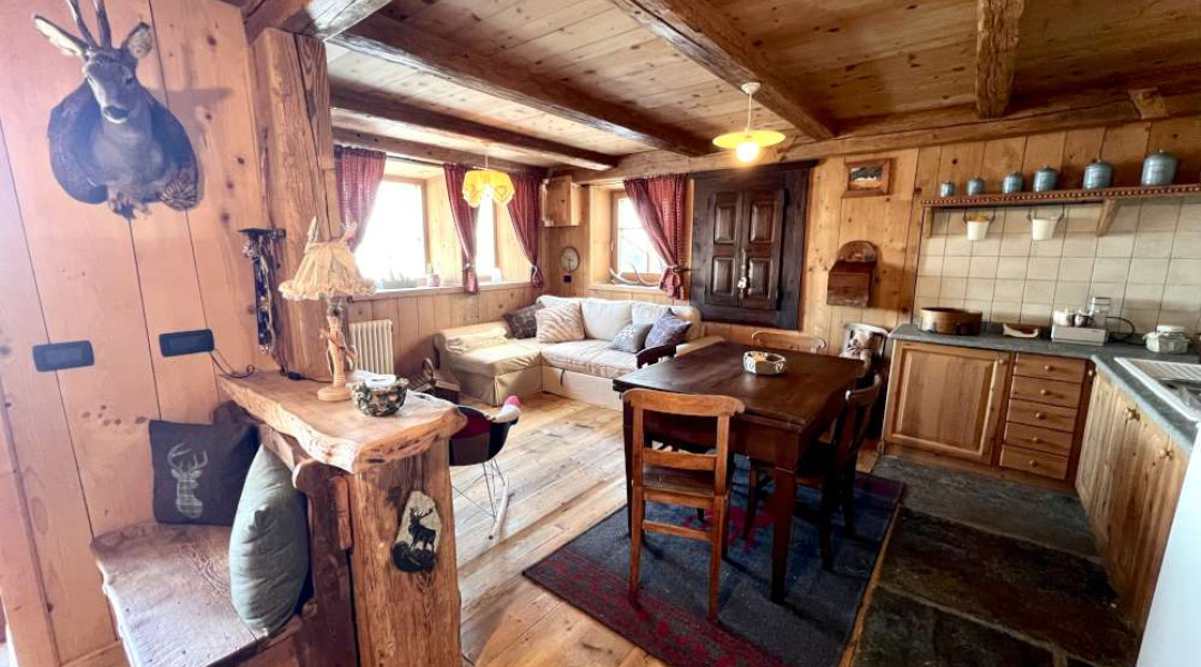 Frazione Pesein, Gressan, 1 Camera da Letto Stanze da Letto, ,1 BagnoBathrooms,Casa semindipendente,Dintorni di Aosta,Frazione Pesein,1561