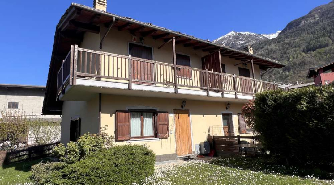 saint benin, Pollein, 3 Stanze da Letto Stanze da Letto, ,2 BathroomsBathrooms,Villetta a schiera,Dintorni di Aosta,saint benin,1562