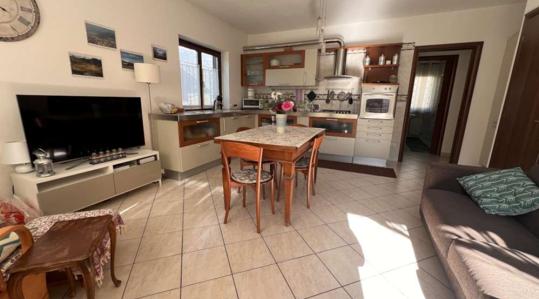 saint benin, Pollein, 3 Stanze da Letto Stanze da Letto, ,2 BathroomsBathrooms,Villetta a schiera,Dintorni di Aosta,saint benin,1562