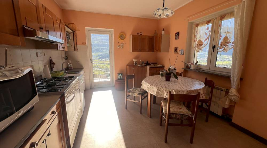Frazione Pont D'Avisod, Sarre, 3 Stanze da Letto Stanze da Letto, ,2 BathroomsBathrooms,Casa semindipendente,Dintorni di Aosta,Frazione Pont D'Avisod ,1579