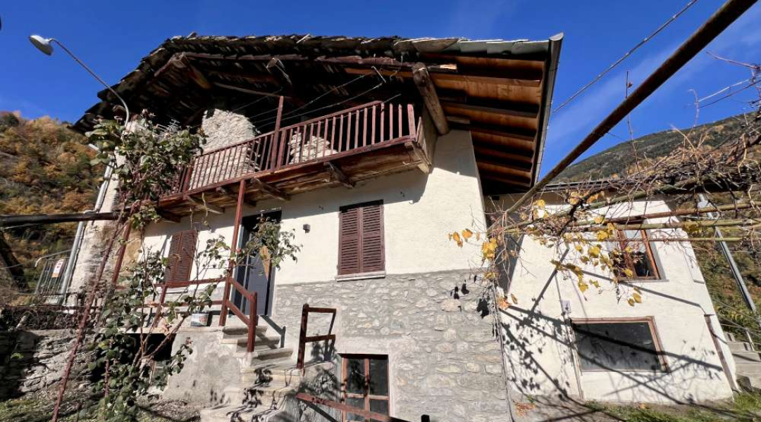 Località Bachod, Saint-Pierre, 3 Stanze da Letto Stanze da Letto, ,3 BathroomsBathrooms,Casa semindipendente,Dintorni di Aosta,Località Bachod ,1584