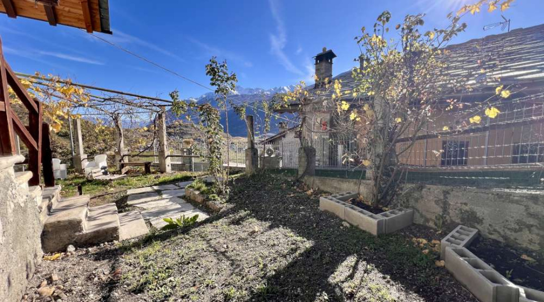 Località Bachod, Saint-Pierre, 3 Stanze da Letto Stanze da Letto, ,3 BathroomsBathrooms,Casa semindipendente,Dintorni di Aosta,Località Bachod ,1584