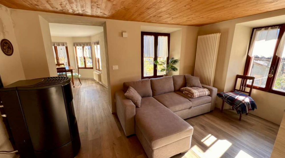 Località Bachod, Saint-Pierre, 3 Stanze da Letto Stanze da Letto, ,3 BathroomsBathrooms,Casa semindipendente,Dintorni di Aosta,Località Bachod ,1584