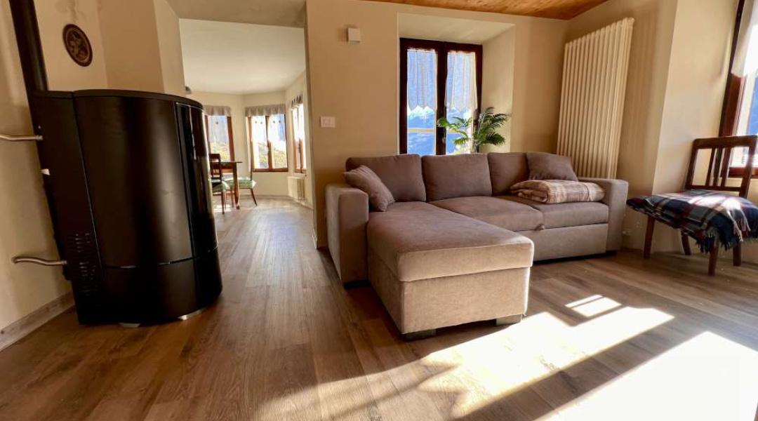 Località Bachod, Saint-Pierre, 3 Stanze da Letto Stanze da Letto, ,3 BathroomsBathrooms,Casa semindipendente,Dintorni di Aosta,Località Bachod ,1584