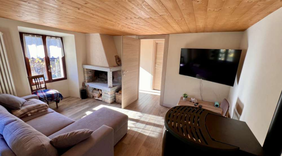 Località Bachod, Saint-Pierre, 3 Stanze da Letto Stanze da Letto, ,3 BathroomsBathrooms,Casa semindipendente,Dintorni di Aosta,Località Bachod ,1584