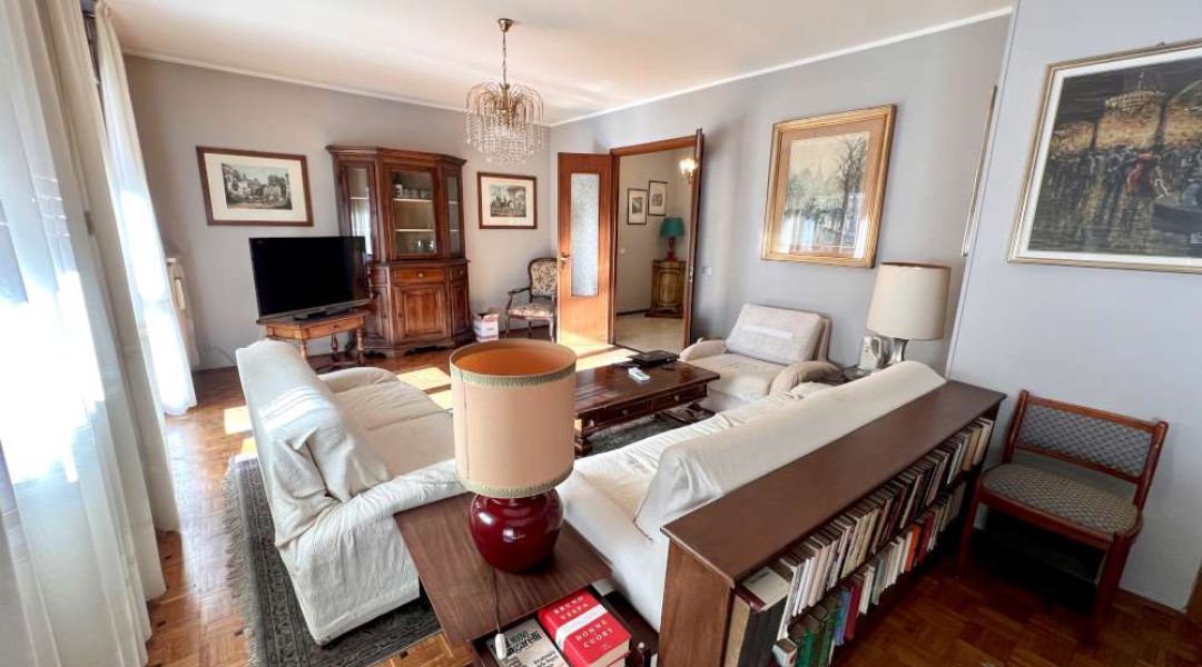 Via Parigi, Aosta, 3 Stanze da Letto Stanze da Letto, ,2 BathroomsBathrooms,Appartamento,Aosta Città,Via Parigi,1586