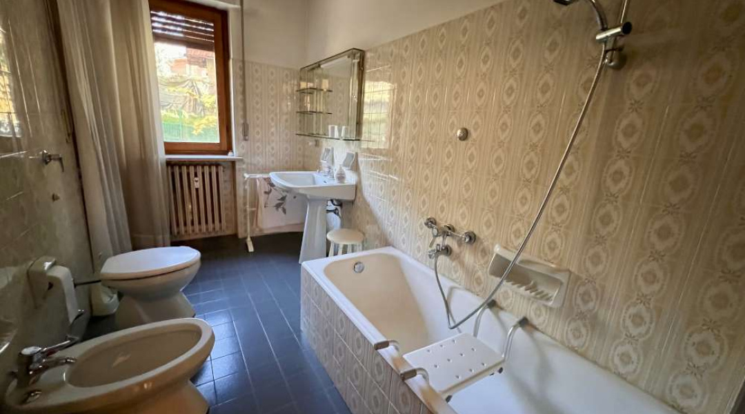 Via Parigi, Aosta, 3 Stanze da Letto Stanze da Letto, ,2 BathroomsBathrooms,Appartamento,Aosta Città,Via Parigi,1586