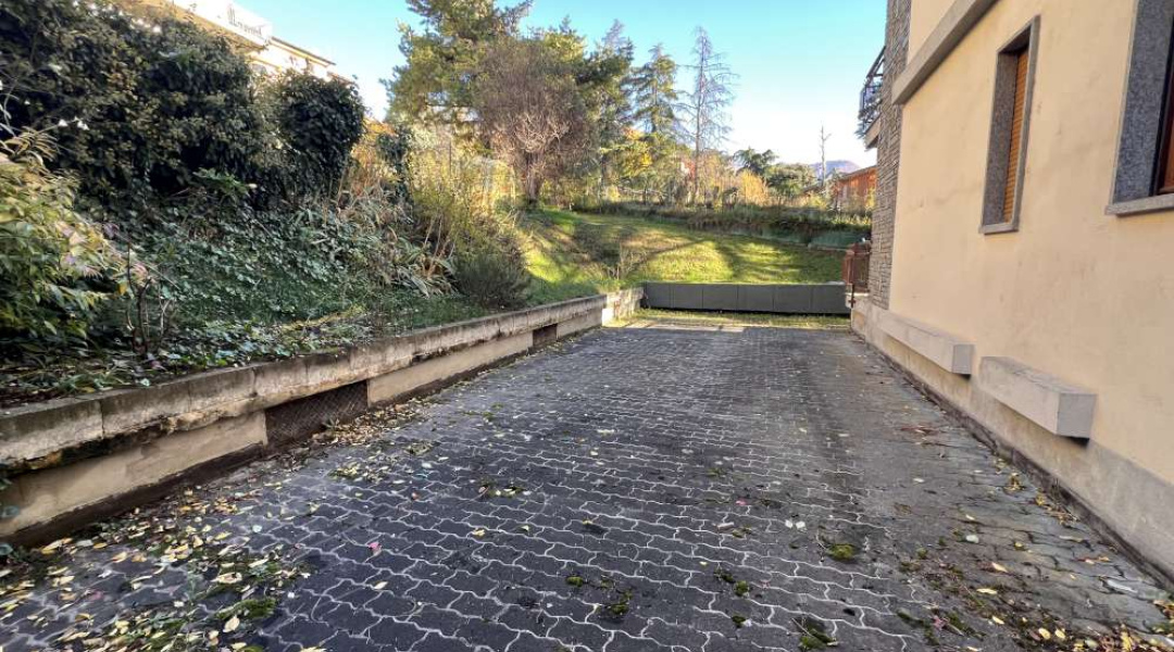 Via Parigi, Aosta, 3 Stanze da Letto Stanze da Letto, ,2 BathroomsBathrooms,Appartamento,Aosta Città,Via Parigi,1586