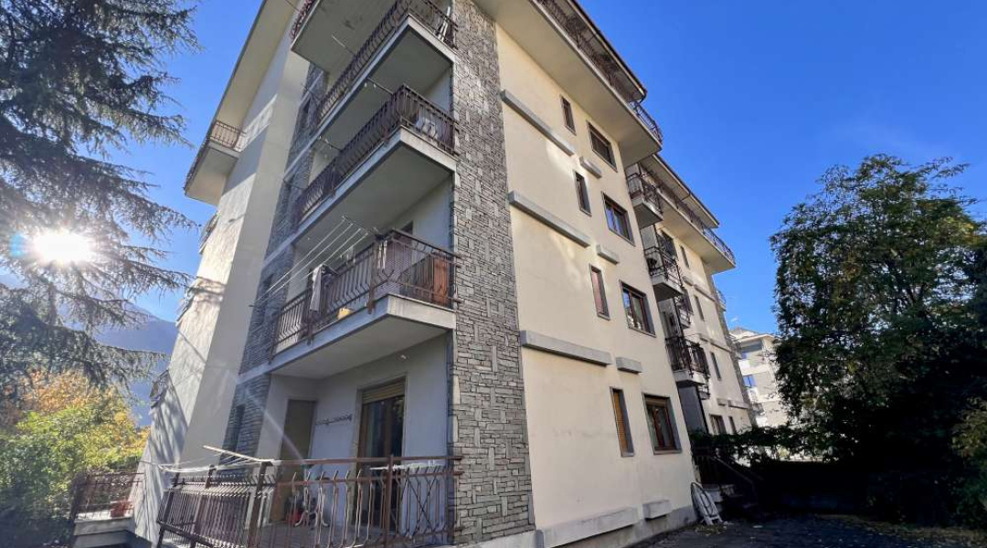 Via Parigi, Aosta, 3 Stanze da Letto Stanze da Letto, ,2 BathroomsBathrooms,Appartamento,Aosta Città,Via Parigi,1586