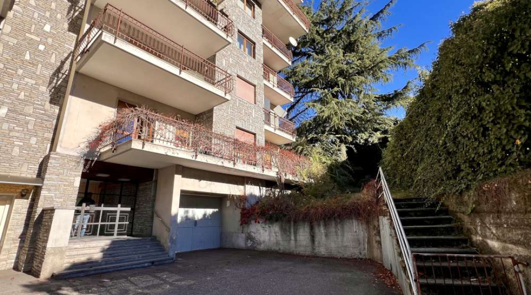 Via Parigi, Aosta, 3 Stanze da Letto Stanze da Letto, ,2 BathroomsBathrooms,Appartamento,Aosta Città,Via Parigi,1586