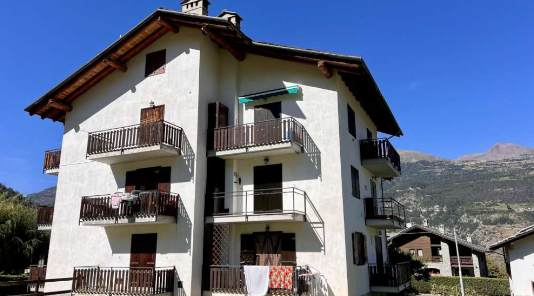 Frazione Cré, Introd, 2 Stanze da Letto Stanze da Letto, ,1 BagnoBathrooms,Appartamento,Dintorni di Aosta,Frazione Cré,1587