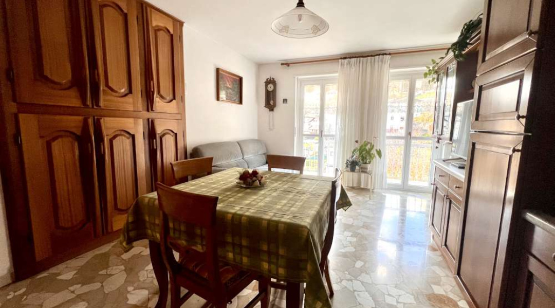 Strada Arionda, Aosta, 2 Stanze da Letto Stanze da Letto, ,1 BagnoBathrooms,Appartamento,Aosta Città,Strada Arionda,1588