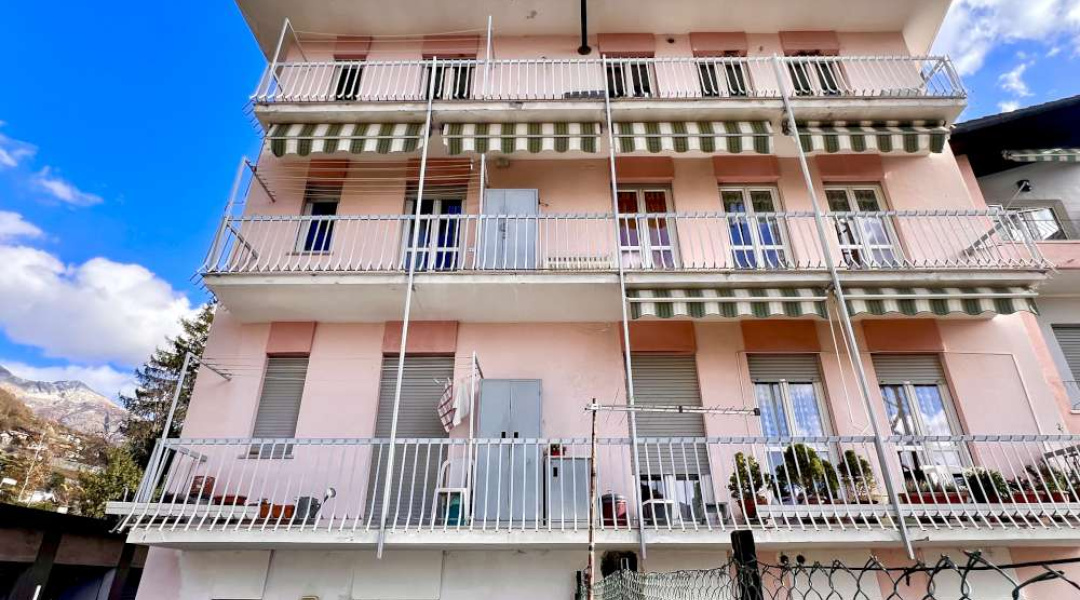 Strada Arionda, Aosta, 2 Stanze da Letto Stanze da Letto, ,1 BagnoBathrooms,Appartamento,Aosta Città,Strada Arionda,1588