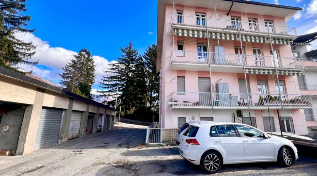 Strada Arionda, Aosta, 2 Stanze da Letto Stanze da Letto, ,1 BagnoBathrooms,Appartamento,Aosta Città,Strada Arionda,1588