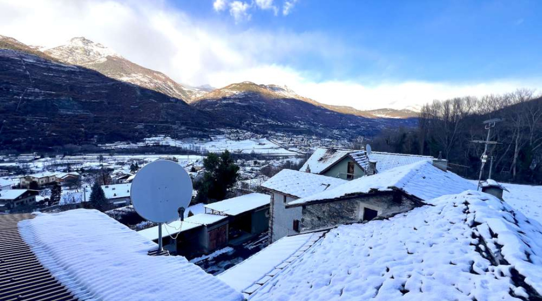 Frazione Fossal, Saint-Marcel, 2 Stanze da Letto Stanze da Letto, ,1 BagnoBathrooms,Casa semindipendente,Dintorni di Aosta,Frazione Fossal ,1589