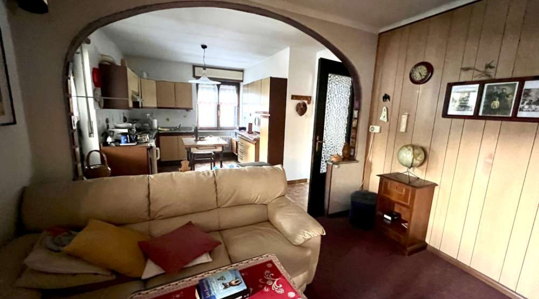 Frazione Fossal, Saint-Marcel, 2 Stanze da Letto Stanze da Letto, ,1 BagnoBathrooms,Casa semindipendente,Dintorni di Aosta,Frazione Fossal ,1589