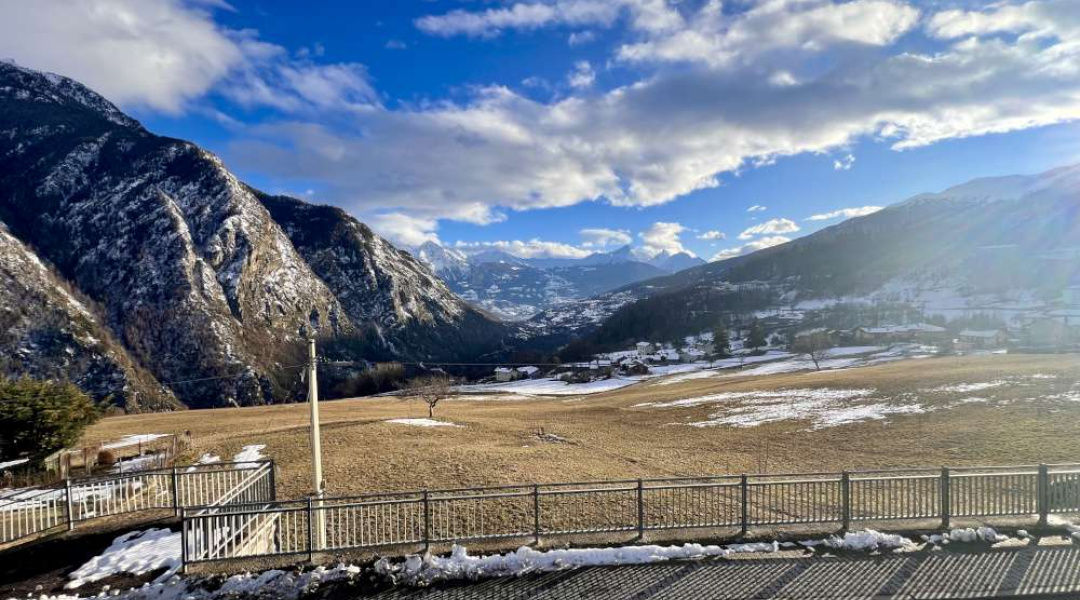 Frazione Bovie, Doues, 3 Stanze da Letto Stanze da Letto, ,2 BathroomsBathrooms,Villa,Dintorni di Aosta,Frazione Bovie ,1593 Frazione Bovie, Doues, 3 Stanze da Letto Stanze da Letto, ,2 BathroomsBathrooms,Villa,Dintorni di Aosta,Frazione Bovie ,1593