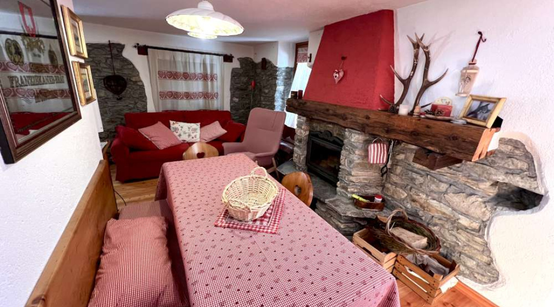 Frazione Vens, Saint-Nicolas, 2 Stanze da Letto Stanze da Letto, ,1 BagnoBathrooms,Casa semindipendente,Dintorni di Aosta,Frazione Vens ,1594