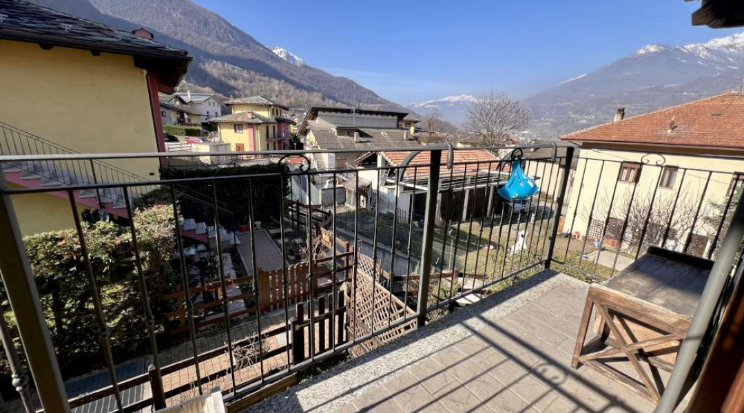 Frazione Barche, Fénis, 2 Stanze da Letto Stanze da Letto, ,2 BathroomsBathrooms,Casa semindipendente,Dintorni di Aosta,Frazione Barche,1595 Frazione Barche, Fénis, 2 Stanze da Letto Stanze da Letto, ,2 BathroomsBathrooms,Casa semindipendente,Dintorni di Aosta,Frazione Barche,1595