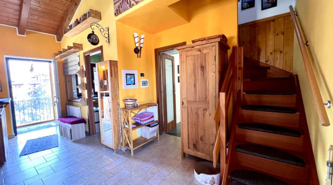 Frazione Barche, Fénis, 2 Stanze da Letto Stanze da Letto, ,2 BathroomsBathrooms,Casa semindipendente,Dintorni di Aosta,Frazione Barche,1595 Frazione Barche, Fénis, 2 Stanze da Letto Stanze da Letto, ,2 BathroomsBathrooms,Casa semindipendente,Dintorni di Aosta,Frazione Barche,1595