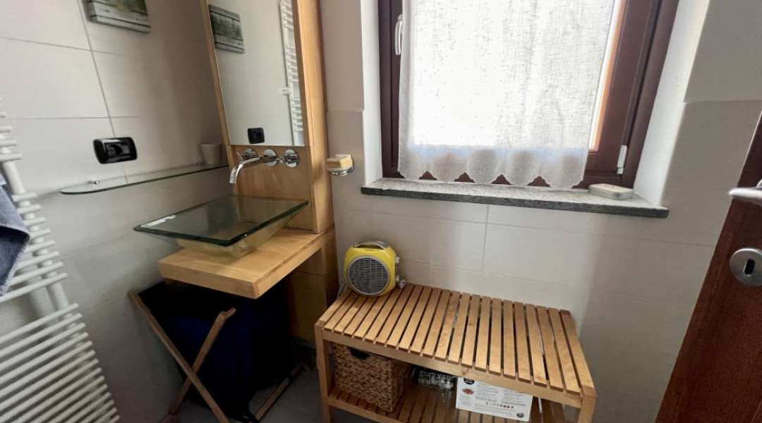 Frazione Barche, Fénis, 2 Stanze da Letto Stanze da Letto, ,2 BathroomsBathrooms,Casa semindipendente,Dintorni di Aosta,Frazione Barche,1595 Frazione Barche, Fénis, 2 Stanze da Letto Stanze da Letto, ,2 BathroomsBathrooms,Casa semindipendente,Dintorni di Aosta,Frazione Barche,1595