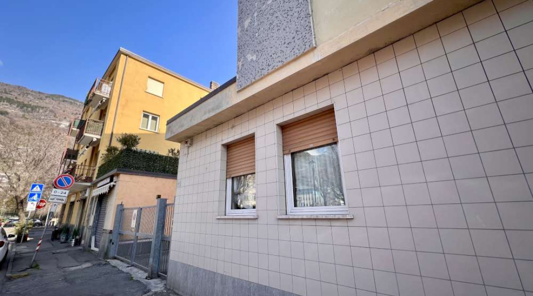 60 Viale Conte Crotti, Aosta, 1 Camera da Letto Stanze da Letto, ,1 BagnoBathrooms,Appartamento,Aosta Città,Viale Conte Crotti,1596