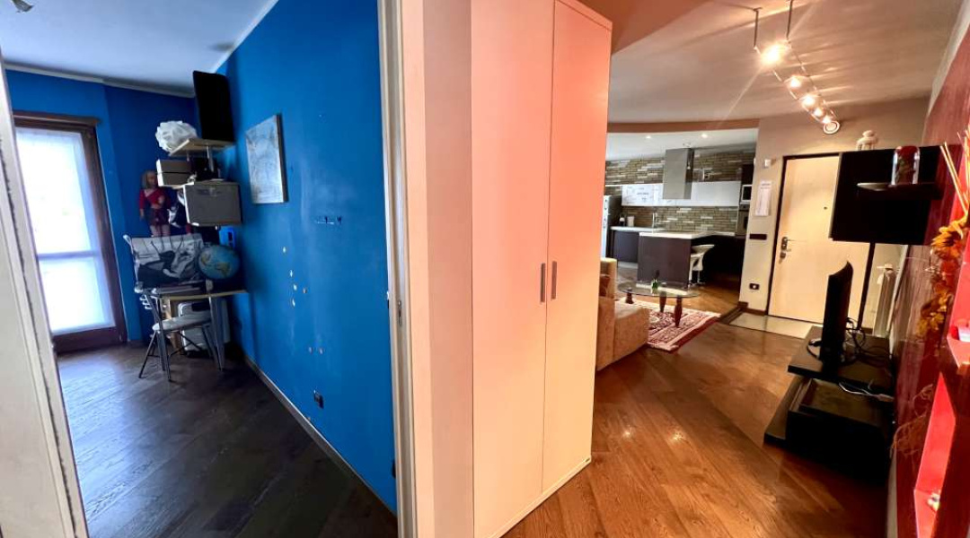 Via Saint Martin De Corléans, Aosta, 2 Stanze da Letto Stanze da Letto, ,1 BagnoBathrooms,Appartamento,Aosta Città,Via Saint Martin De Corléans ,1600