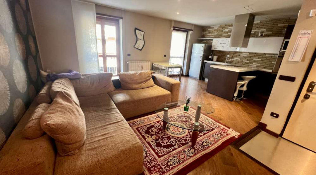 Via Saint Martin De Corléans, Aosta, 2 Stanze da Letto Stanze da Letto, ,1 BagnoBathrooms,Appartamento,Aosta Città,Via Saint Martin De Corléans ,1600