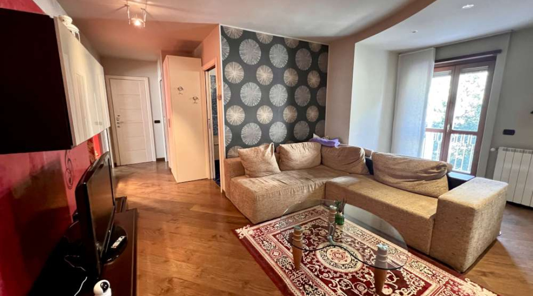 Via Saint Martin De Corléans, Aosta, 2 Stanze da Letto Stanze da Letto, ,1 BagnoBathrooms,Appartamento,Aosta Città,Via Saint Martin De Corléans ,1600