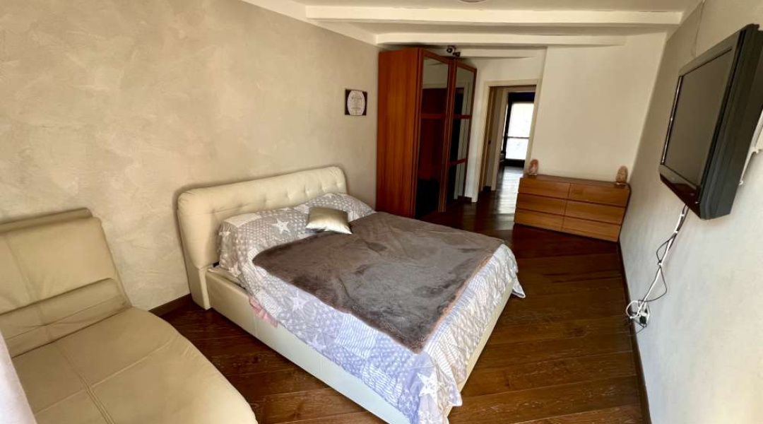 Via Saint Martin De Corléans, Aosta, 2 Stanze da Letto Stanze da Letto, ,1 BagnoBathrooms,Appartamento,Aosta Città,Via Saint Martin De Corléans ,1600