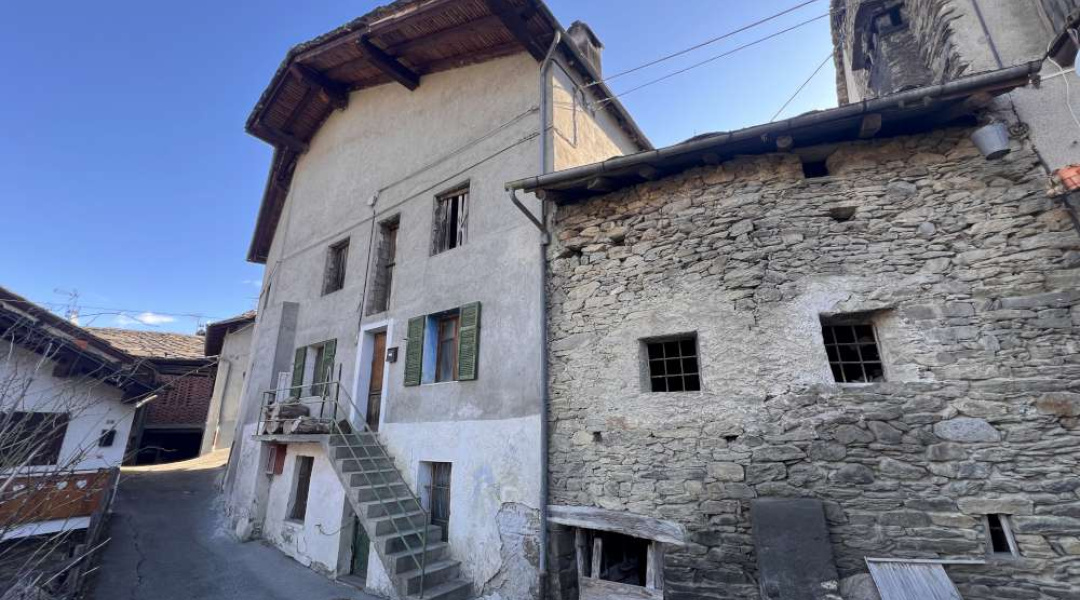 Villes Dessous, Introd, 6 Stanze da Letto Stanze da Letto, ,4 BathroomsBathrooms,Rustico,Dintorni di Aosta,Villes Dessous,1601 Villes Dessous, Introd, 6 Stanze da Letto Stanze da Letto, ,4 BathroomsBathrooms,Rustico,Dintorni di Aosta,Villes Dessous,1601
