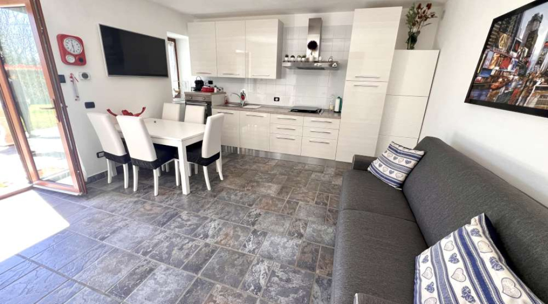 Regione Bioula, Aosta, 1 Camera da Letto Stanze da Letto, ,2 BathroomsBathrooms,Casa semindipendente,Aosta Città,Regione Bioula,1603 Regione Bioula, Aosta, 1 Camera da Letto Stanze da Letto, ,2 BathroomsBathrooms,Casa semindipendente,Aosta Città,Regione Bioula,1603