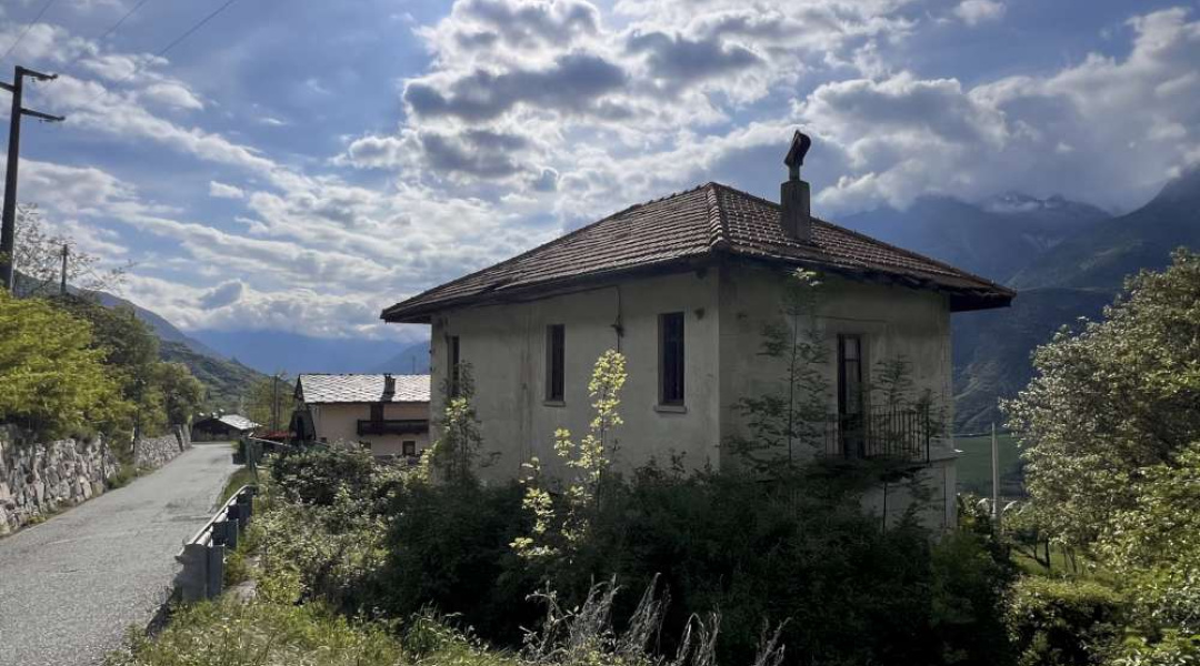 Frazione Plaisant, Nus, 3 Stanze da Letto Stanze da Letto, ,1 BagnoBathrooms,Villa,Dintorni di Aosta,Frazione Plaisant,1606