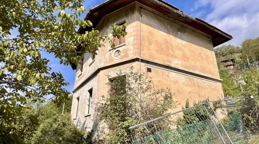 Frazione Plaisant, Nus, 3 Stanze da Letto Stanze da Letto, ,1 BagnoBathrooms,Villa,Dintorni di Aosta,Frazione Plaisant,1606