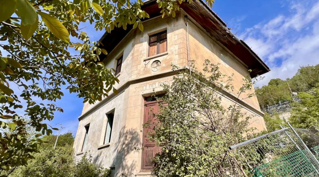 Frazione Plaisant, Nus, 3 Stanze da Letto Stanze da Letto, ,1 BagnoBathrooms,Villa,Dintorni di Aosta,Frazione Plaisant,1606