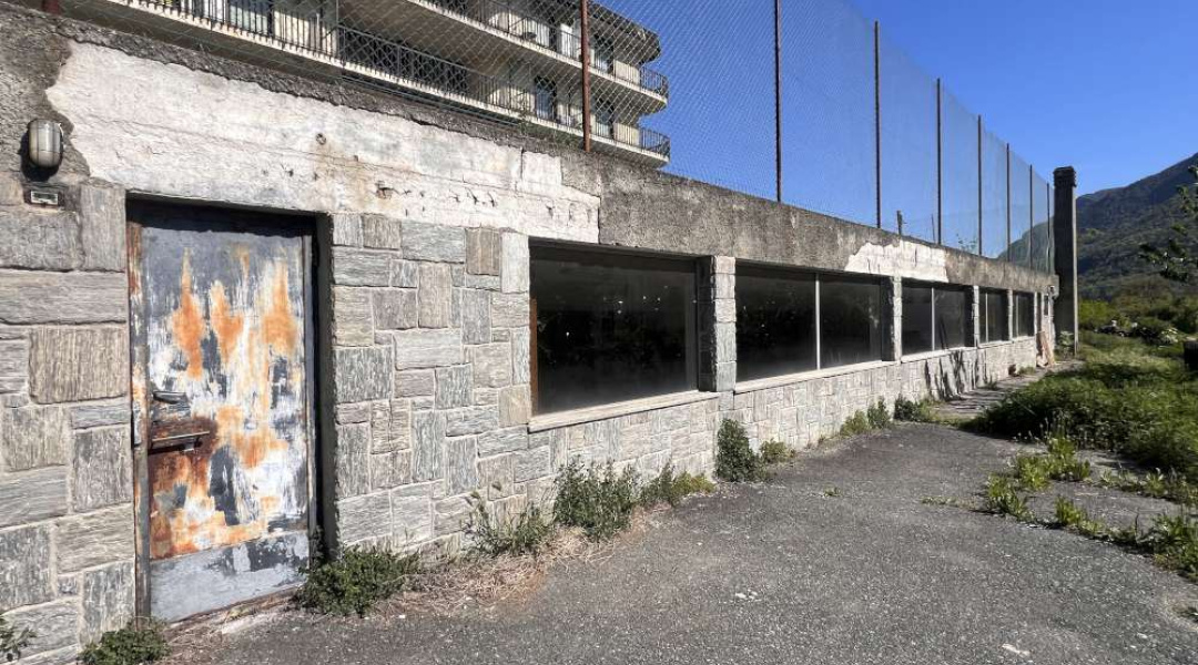 Saint-Vincent, ,Magazzino/Capannone,Dintorni di Aosta,1607