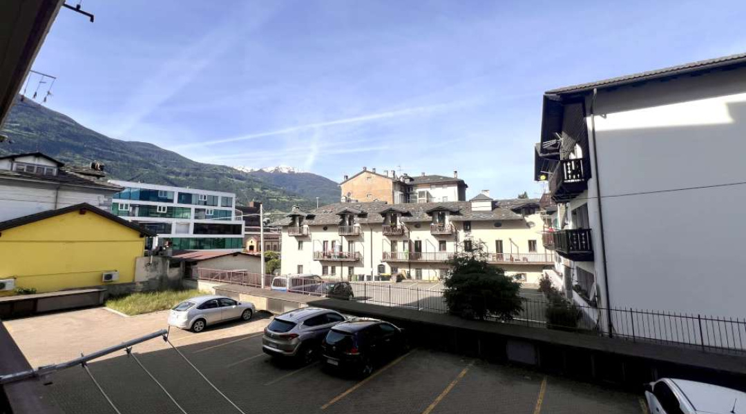 Via Carrel, Aosta, 2 Stanze da Letto Stanze da Letto, ,2 BathroomsBathrooms,Appartamento,Aosta Città,Via Carrel,1609 Via Carrel, Aosta, 2 Stanze da Letto Stanze da Letto, ,2 BathroomsBathrooms,Appartamento,Aosta Città,Via Carrel,1609