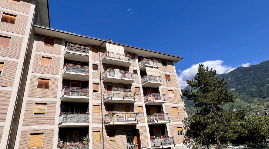 Via Chavanne, Aosta, 2 Stanze da Letto Stanze da Letto, 0 ,1 BagnoBathrooms,Appartamento,Aosta Città,Via Chavanne,0,1618 Via Chavanne, Aosta, 2 Stanze da Letto Stanze da Letto, 0 ,1 BagnoBathrooms,Appartamento,Aosta Città,Via Chavanne,0,1618