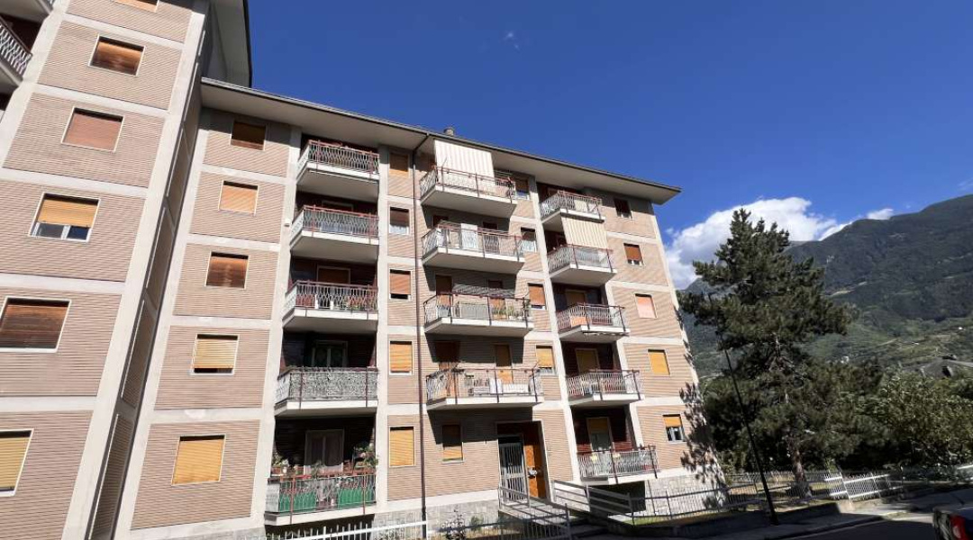 Via Chavanne, Aosta, 2 Stanze da Letto Stanze da Letto, 0 ,1 BagnoBathrooms,Appartamento,Aosta Città,Via Chavanne,0,1618 Via Chavanne, Aosta, 2 Stanze da Letto Stanze da Letto, 0 ,1 BagnoBathrooms,Appartamento,Aosta Città,Via Chavanne,0,1618