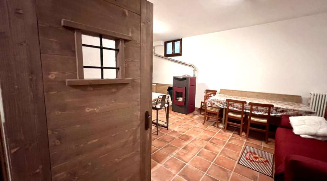 39 Località Chenieres, Pollein, 3 Stanze da Letto Stanze da Letto, 0 ,3 BathroomsBathrooms,Villetta a schiera,Dintorni di Aosta,Località Chenieres,0,1622 39 Località Chenieres, Pollein, 3 Stanze da Letto Stanze da Letto, 0 ,3 BathroomsBathrooms,Villetta a schiera,Dintorni di Aosta,Località Chenieres,0,1622
