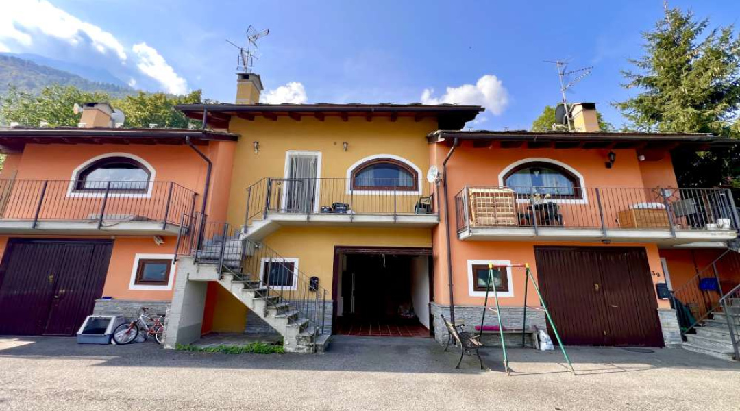 39 Località Chenieres, Pollein, 3 Stanze da Letto Stanze da Letto, 0 ,3 BathroomsBathrooms,Villetta a schiera,Dintorni di Aosta,Località Chenieres,0,1622 39 Località Chenieres, Pollein, 3 Stanze da Letto Stanze da Letto, 0 ,3 BathroomsBathrooms,Villetta a schiera,Dintorni di Aosta,Località Chenieres,0,1622