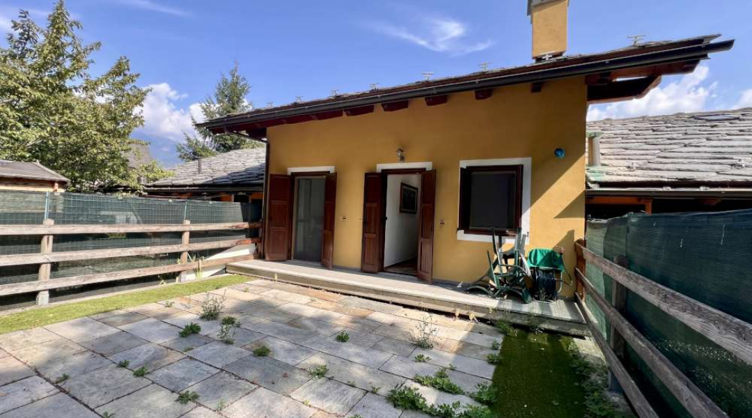 39 Località Chenieres, Pollein, 3 Stanze da Letto Stanze da Letto, 0 ,3 BathroomsBathrooms,Villetta a schiera,Dintorni di Aosta,Località Chenieres,0,1622 39 Località Chenieres, Pollein, 3 Stanze da Letto Stanze da Letto, 0 ,3 BathroomsBathrooms,Villetta a schiera,Dintorni di Aosta,Località Chenieres,0,1622