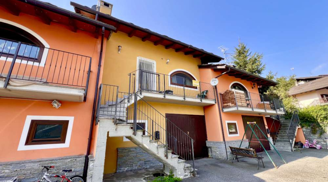 39 Località Chenieres, Pollein, 3 Stanze da Letto Stanze da Letto, 0 ,3 BathroomsBathrooms,Villetta a schiera,Dintorni di Aosta,Località Chenieres,0,1622 39 Località Chenieres, Pollein, 3 Stanze da Letto Stanze da Letto, 0 ,3 BathroomsBathrooms,Villetta a schiera,Dintorni di Aosta,Località Chenieres,0,1622