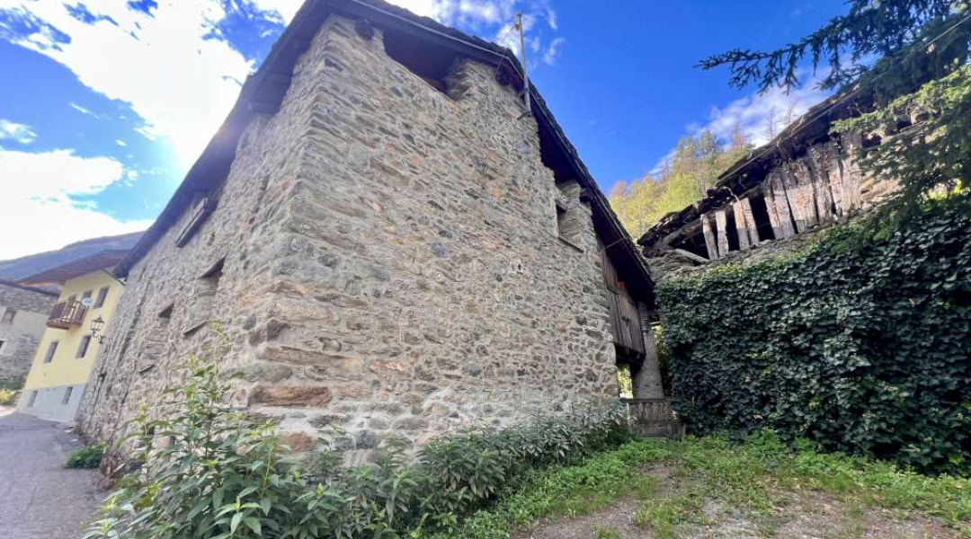 Frazione Miseregne, Fénis, 8 Stanze da Letto Stanze da Letto, 0 ,3 BathroomsBathrooms,Villa,Dintorni di Aosta,Frazione Miseregne,0,1635
