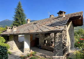 Frazione Miseregne, Fénis, 8 Stanze da Letto Stanze da Letto, 0 ,3 BathroomsBathrooms,Villa,Dintorni di Aosta,Frazione Miseregne,0,1635 Frazione Miseregne, Fénis, 8 Stanze da Letto Stanze da Letto, 0 ,3 BathroomsBathrooms,Villa,Dintorni di Aosta,Frazione Miseregne,0,1635
